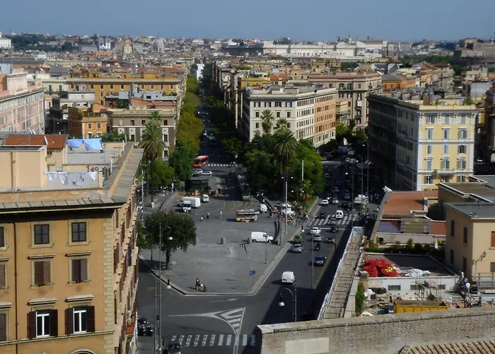 In Front Of St Peter's Square And Vatican Museums - Mypad In Appartamento Roma